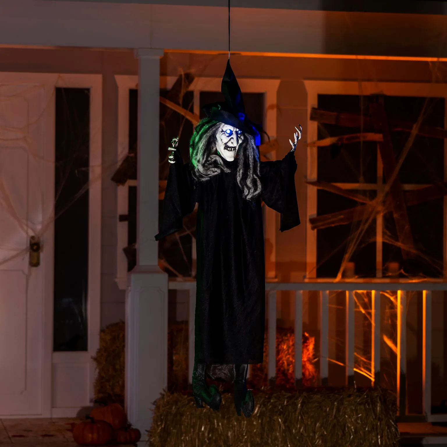 Joyin Hanging Witch With Flashing Eyes & Sound 47in - Halloween Decorations